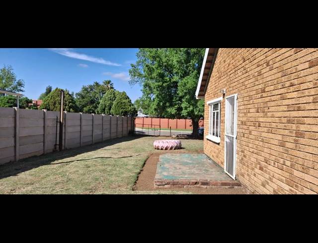 3 BEDROOM PROPERTY TO RENT IN MEYERHOF